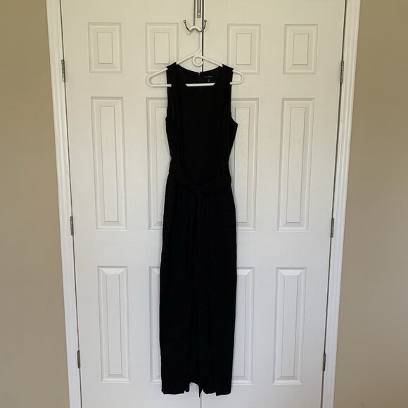 The Limited Black Belted Wide Leg Jumpsuit Womens Size 10 Round Neck Pockets - Picture 2 of 10